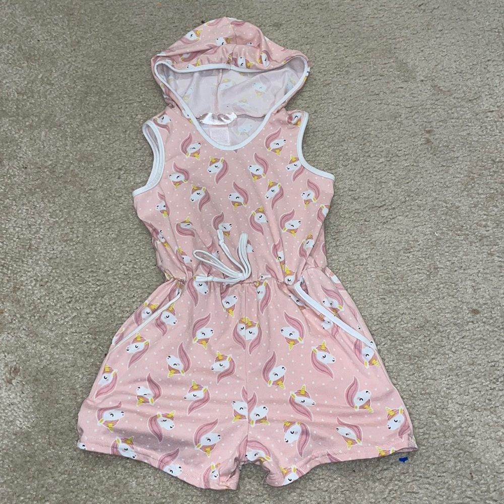 🦄Pink unicorn hooded romper